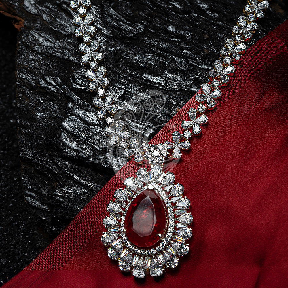 ZIRCONIA RED STONE NECKLACE