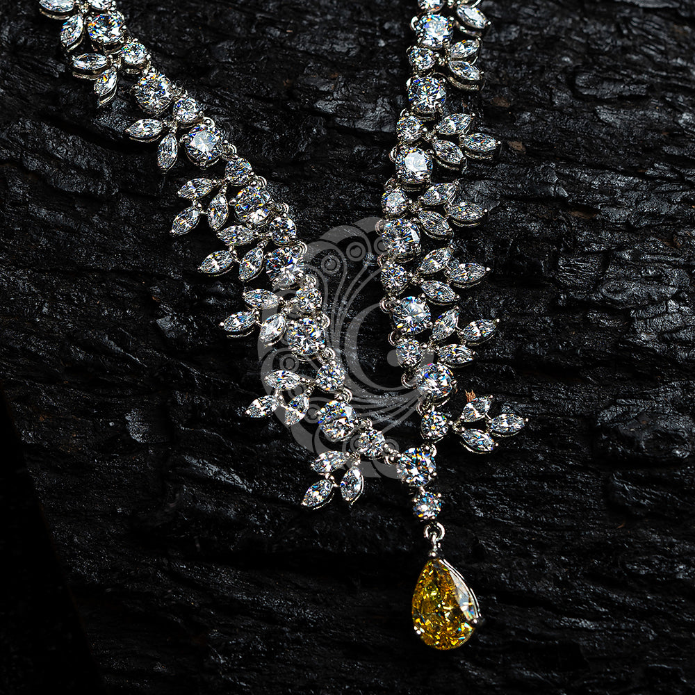 ZIRCONIIA YELLOW STONE NECKLACE