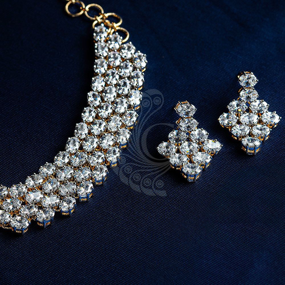 ZIRCONIA STONE NECKLACE