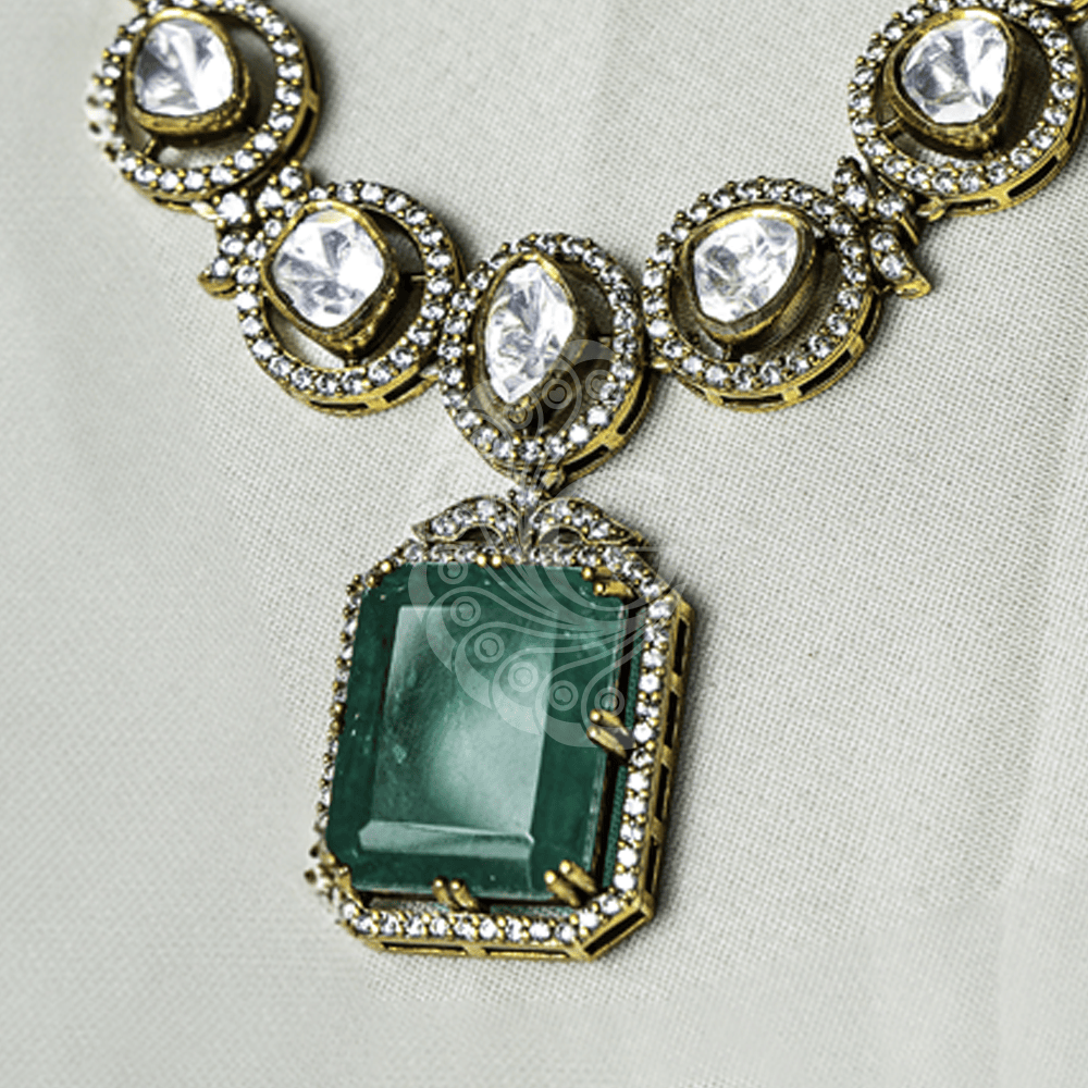 MOSSONITE NECKLACE