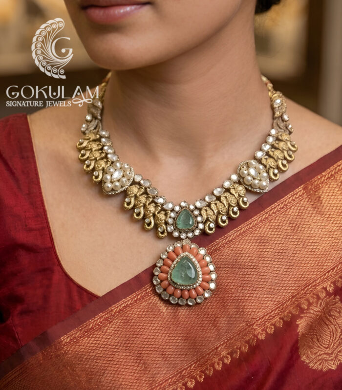 Emerald Teardrop Choker Necklace Set