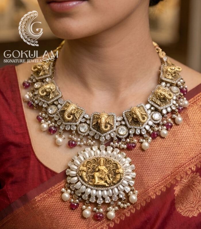 Sunburst Pendant Temple Necklace Set