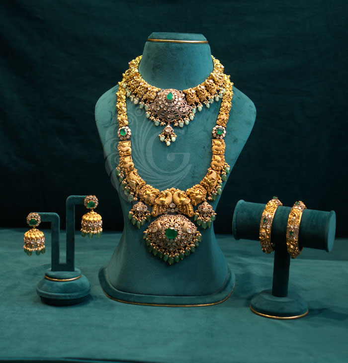 Royal Temple Bridal Jewelry Set