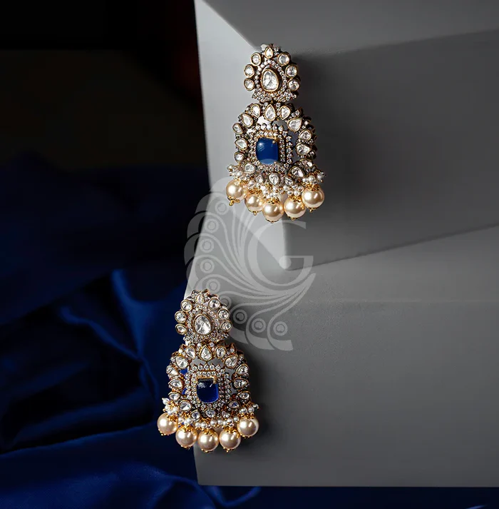 Victoria Blue Stone Pearl Hangings