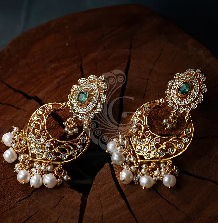 Classic Victorian Stone Hangings