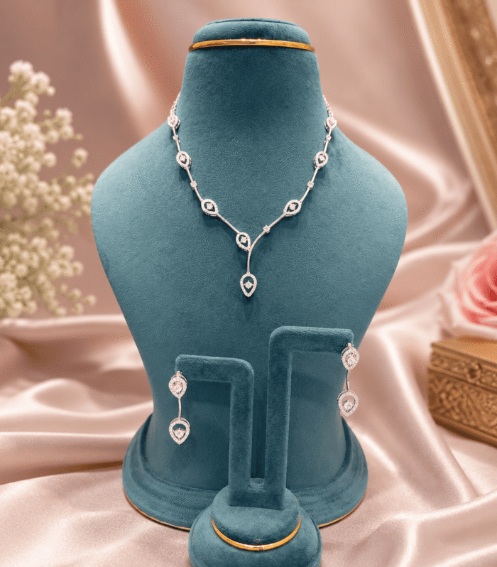 Luxe Dewdrop 92.5 Silver Necklace Set